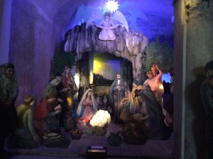 We also found what we’d call something like a museum but with well known scenes from the Bible and from famous novels. Here, the Nativity.