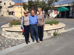 Adolpho Ambrosini with Connie and Fran at the fountain, Monteferrante Centro