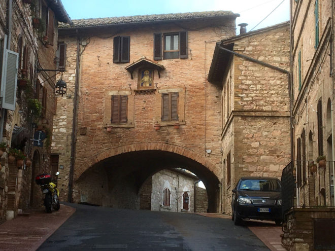 Another archway, this one with an apartment over the street.