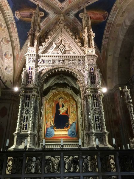 The altar, Madonna delle Grazie, is actually in the right half of the overall nave. Beautiful.