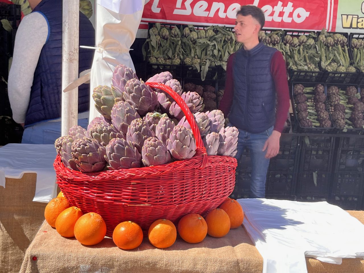 carciofi in basket