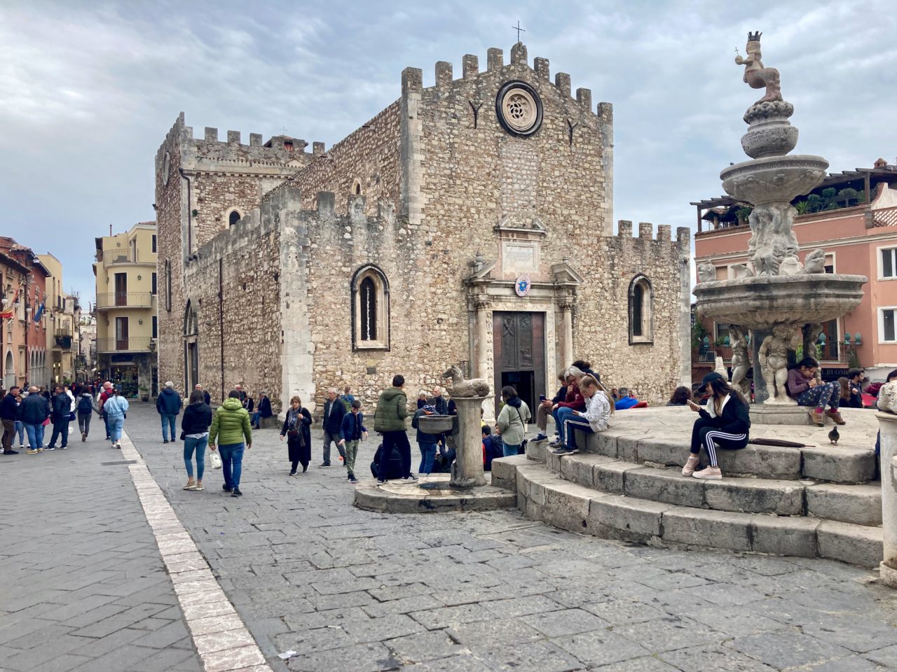 Taormina duomo